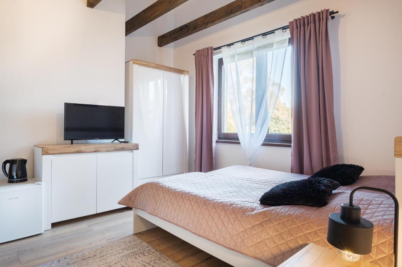 Rezydencja Nad Rzeka Łeba Exteriör bild